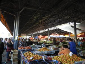 op de markt