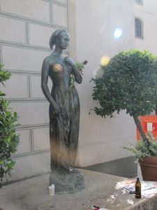 Julia in Munchen