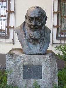 Lienz padre pio