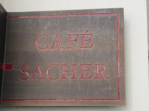 Wenen sacher torte 1